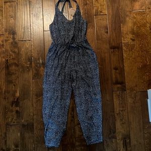 Kori black and white, mini floral print jumpsuit size Medium NWT